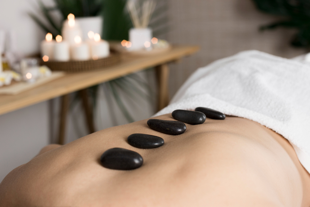 HOT STONE MASSAGE